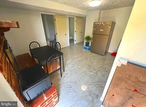 13770 Musket Ct in Woodbridge, VA - Foto de edificio - Building Photo