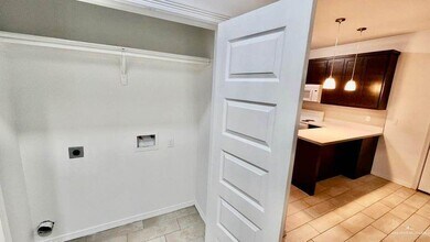 3708 Valeria St in Edinburg, TX - Building Photo - Building Photo