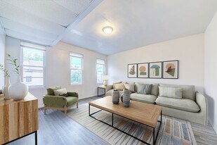 2400 Mission St in Pittsburgh, PA - Building Photo