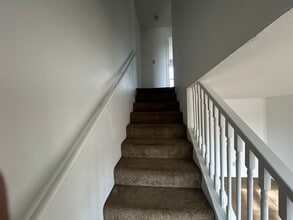 631 Hope St, Unit 631 in Lima, OH - Foto de edificio - Building Photo