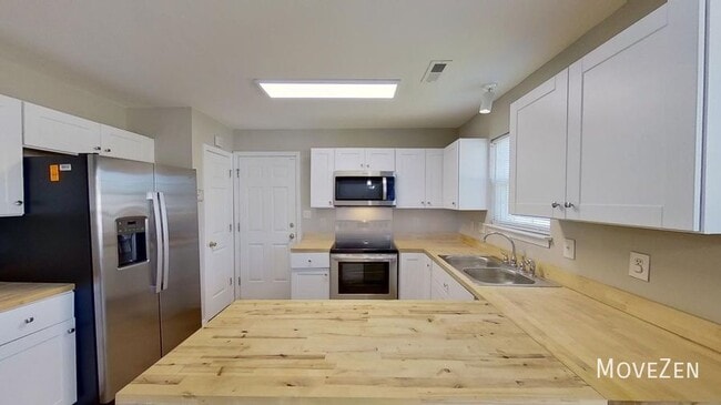 3016 Christian Scott Ln in Charlotte, NC - Building Photo - Building Photo
