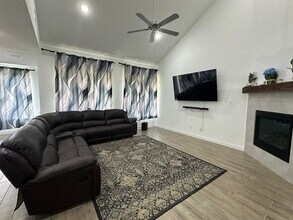 4040 Aldenwood Rd in Little Elm, TX - Building Photo - Building Photo