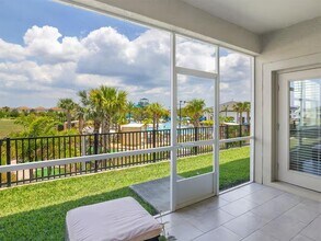 1043 Splash Shot Pl in Davenport, FL - Building Photo - Building Photo