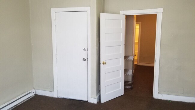 216 N 54th St in Philadelphia, PA - Building Photo - Building Photo