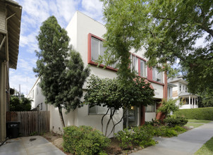 2222 P St in Sacramento, CA - Building Photo - Building Photo