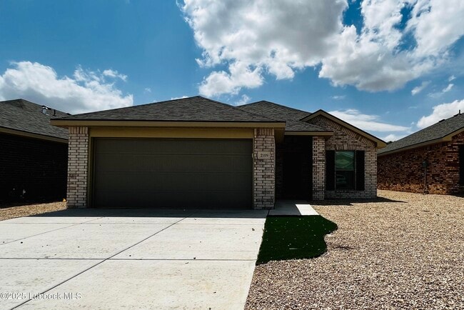 property at 2109 N Avenue L