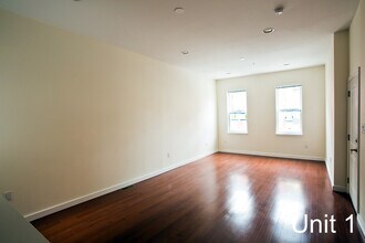 802 N 16th St, Unit A in Philadelphia, PA - Building Photo - Building Photo