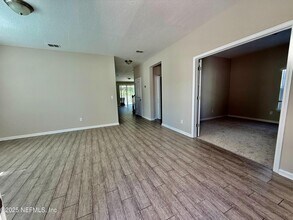 2153 Eagle Talon Cir in Fleming Island, FL - Building Photo - Building Photo