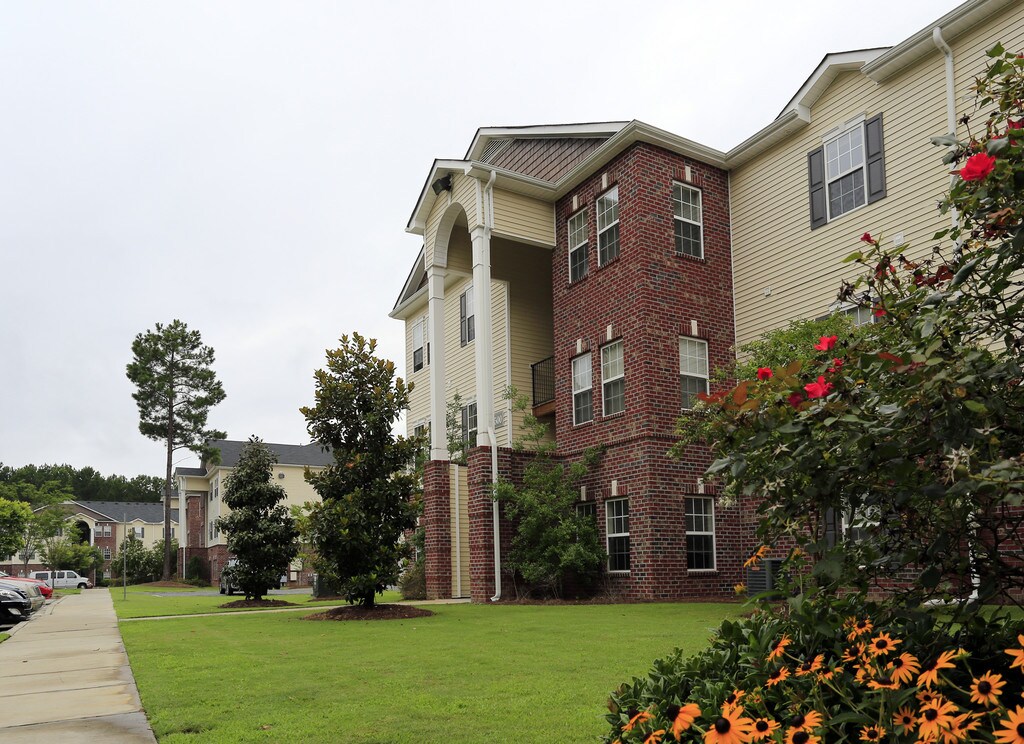 Boltons Landing Apartments in Charleston, SC