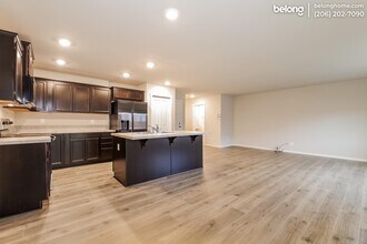 18791 108th Ave E in Puyallup, WA - Building Photo - Building Photo