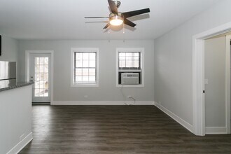 733 Judson Ave in Highland Park, IL - Building Photo - Building Photo