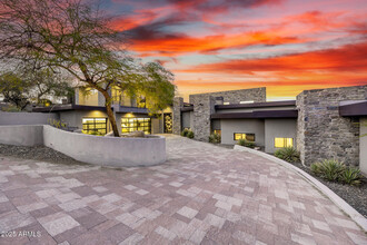 9127 N Fireridge Trail in Fountain Hills, AZ - Building Photo - Building Photo