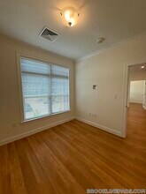 120 Gerry Rd in Brookline, MA - Building Photo - Building Photo