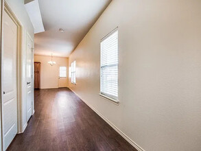 830 Parkplace Rdg in Princeton, TX - Foto de edificio - Building Photo