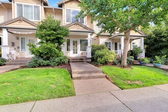 15411 SW Mallard Dr in Beaverton, OR - Building Photo - Building Photo