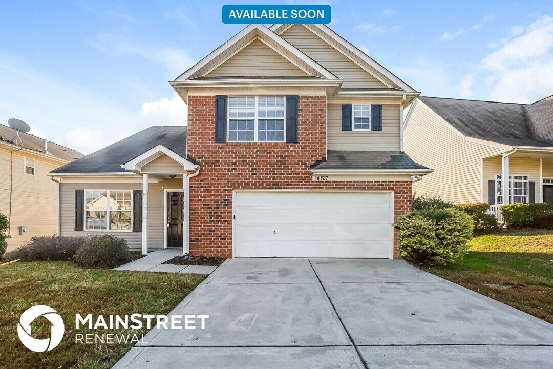 14127 Bernardy Ln in Charlotte, NC - Building Photo