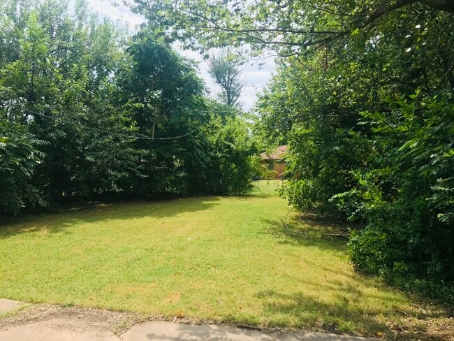 1416 NE 39th St in Oklahoma City, OK - Building Photo - Building Photo