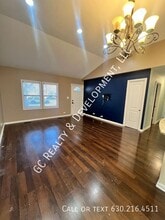 3001 75th St in Woodridge, IL - Building Photo - Building Photo