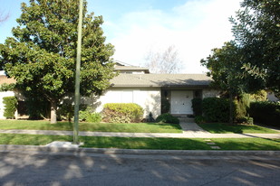 1434 Essex Way Apartments