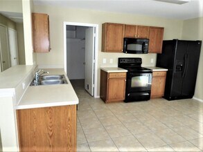 1408 Eagles Nest Trail in Krum, TX - Building Photo - Building Photo