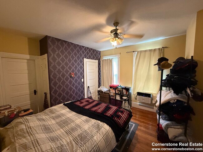 21 Haverford St, Unit 1