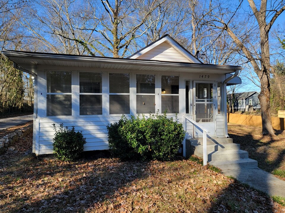 1479 Connally Ave SW in Atlanta, GA - Building Photo