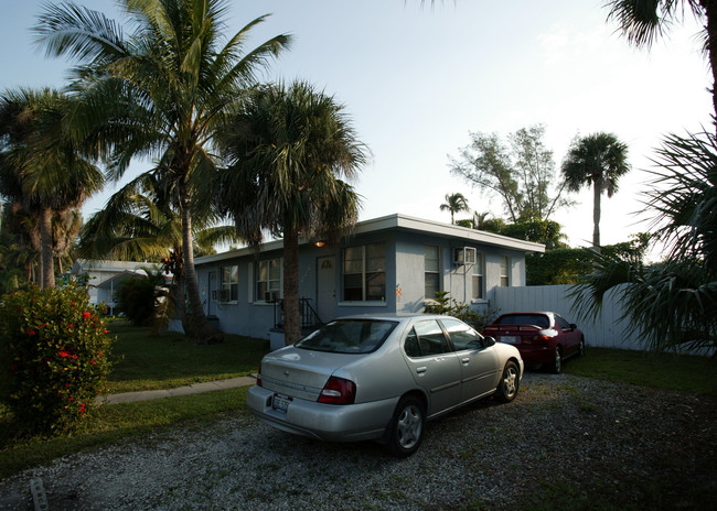 226 Delmar in Ft. Myers, FL - Building Photo - Building Photo