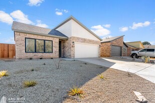 4527 22nd Pl in Lubbock, TX - Building Photo