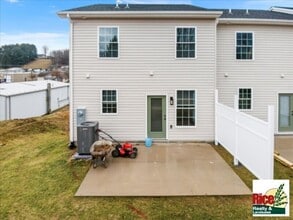 971 Radford St in Christiansburg, VA - Building Photo - Building Photo