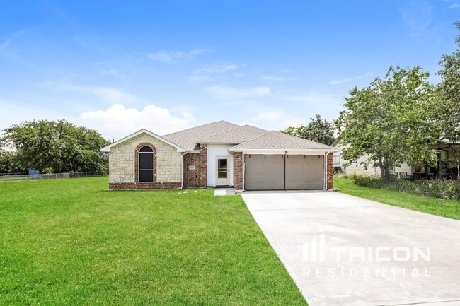 property at 621 Matador Dr