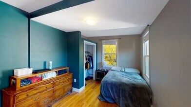 193 Rindge Ave, Unit 2B in Cambridge, MA - Foto de edificio - Building Photo