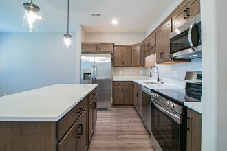 1607 Jonathan Wade Cir in Clarksville, TN - Building Photo - Building Photo
