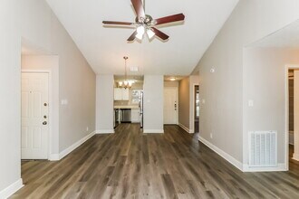 4515 Quailgate Dr in Spring, TX - Building Photo - Building Photo