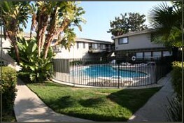 Viva Apartments in San Jose, CA - Building Photo