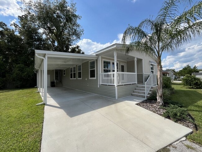 169 Hibiscus Dr