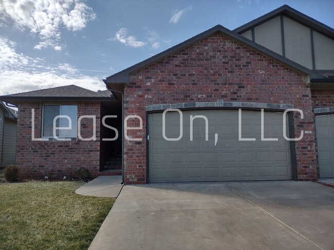 property at 7453-7457 E Summerside Pl