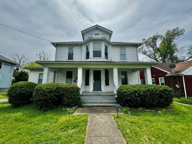 property at 208 W Tenny Ave