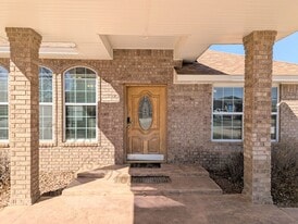 4000 Springwood Dr in Clovis, NM - Building Photo