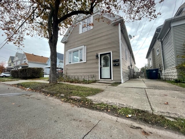 47 Fredro St in Buffalo, NY - Building Photo