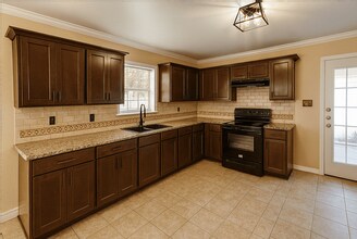 224 Coopwood Ave in San Antonio, TX - Building Photo - Building Photo