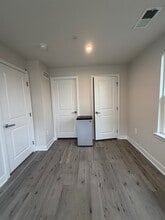 2816 Toles Park Dr in Suitland, MD - Building Photo - Building Photo