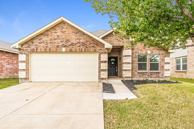 property at 1640 Diamond Lake Trail