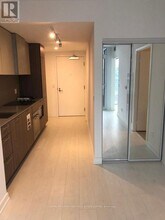 19 Western Battery Rd in Toronto, ON - Building Photo - Building Photo