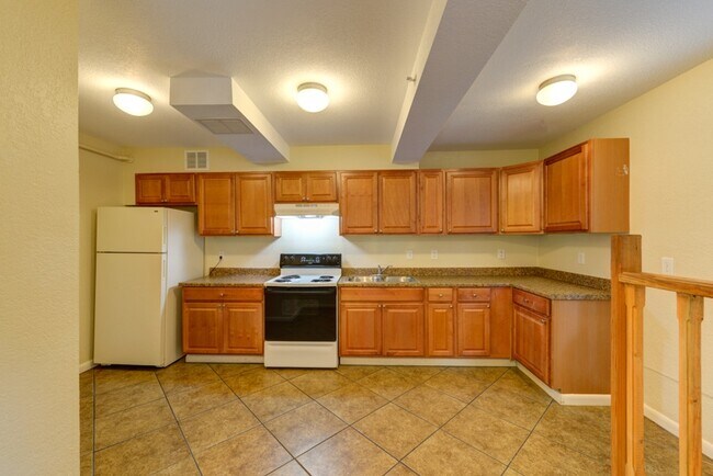 2301 Goss St in Boulder, CO - Building Photo - Building Photo