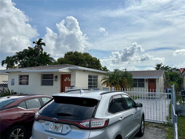 1434 SW 22nd Ave-Unit -1434 in Miami, FL - Building Photo - Building Photo