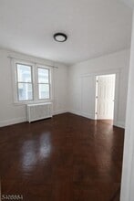 391 Delano Pl in Fairview, NJ - Building Photo - Building Photo