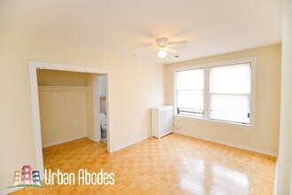 737 W Belmont Ave, Unit J08W in Chicago, IL - Building Photo - Building Photo