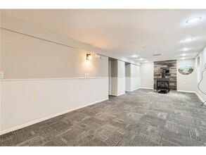 4989 E Turtle Ln in Shoreview, MN - Building Photo - Building Photo