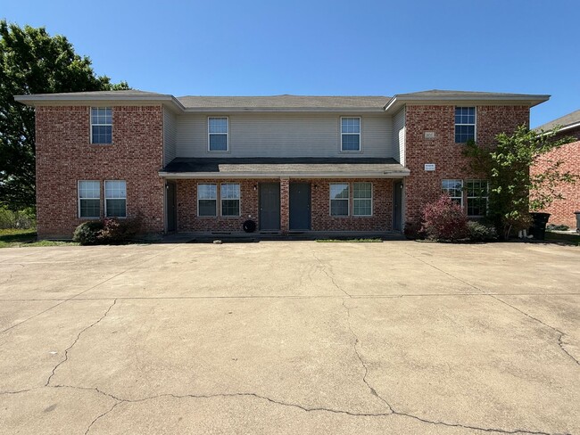 property at 3800 Malibu Ln