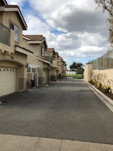 Hillside Terrace in La Habra, CA - Building Photo - Other